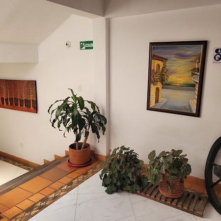 Casa Cantabria Hotel Вилья-де-Лейва Экстерьер фото
