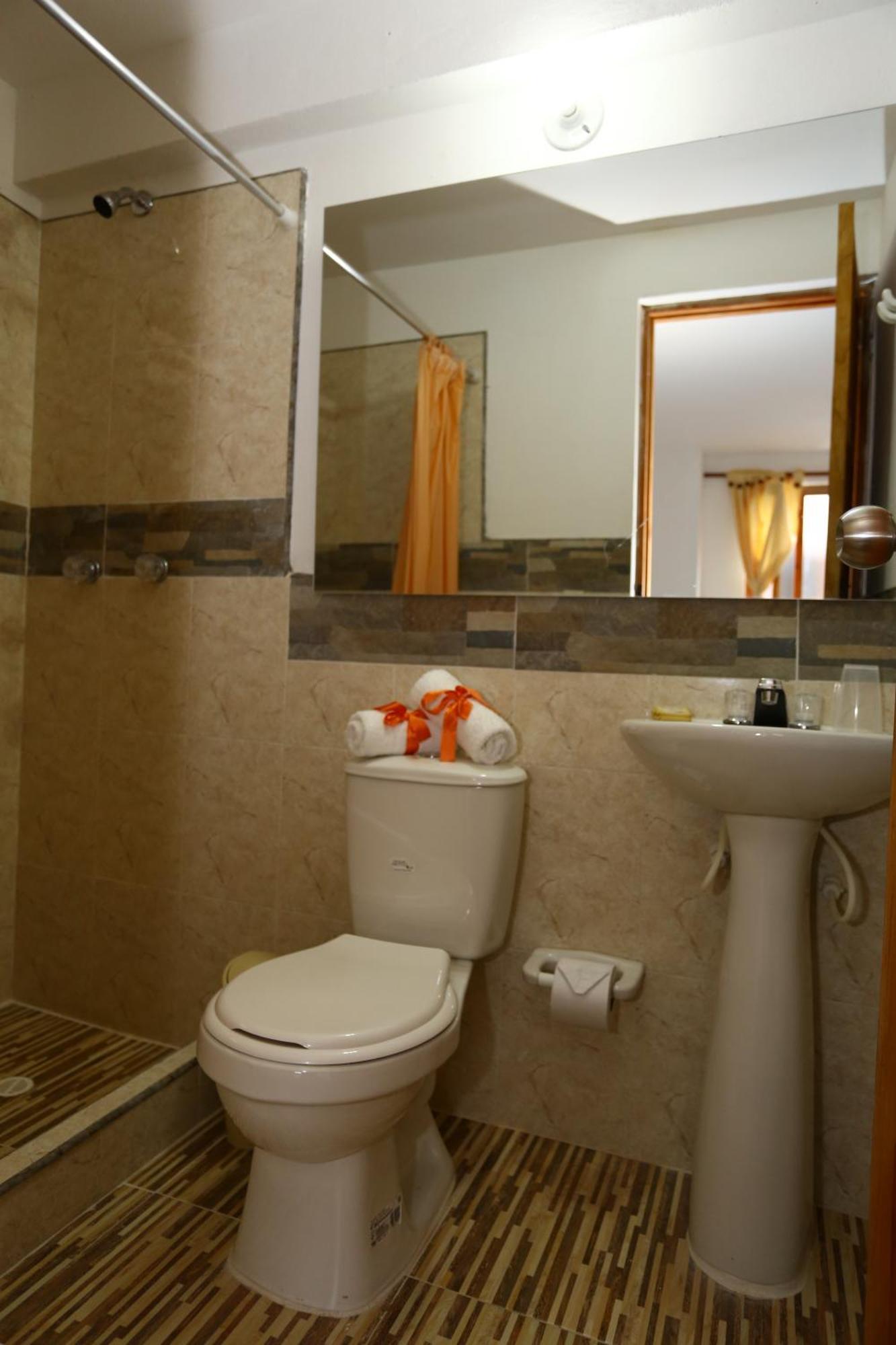 Casa Cantabria Hotel Вилья-де-Лейва Экстерьер фото