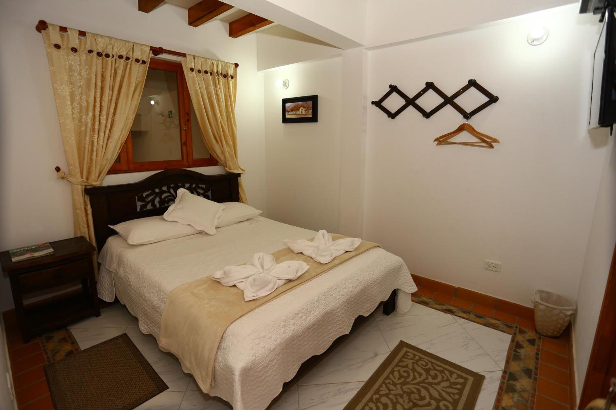 Casa Cantabria Hotel Вилья-де-Лейва Экстерьер фото