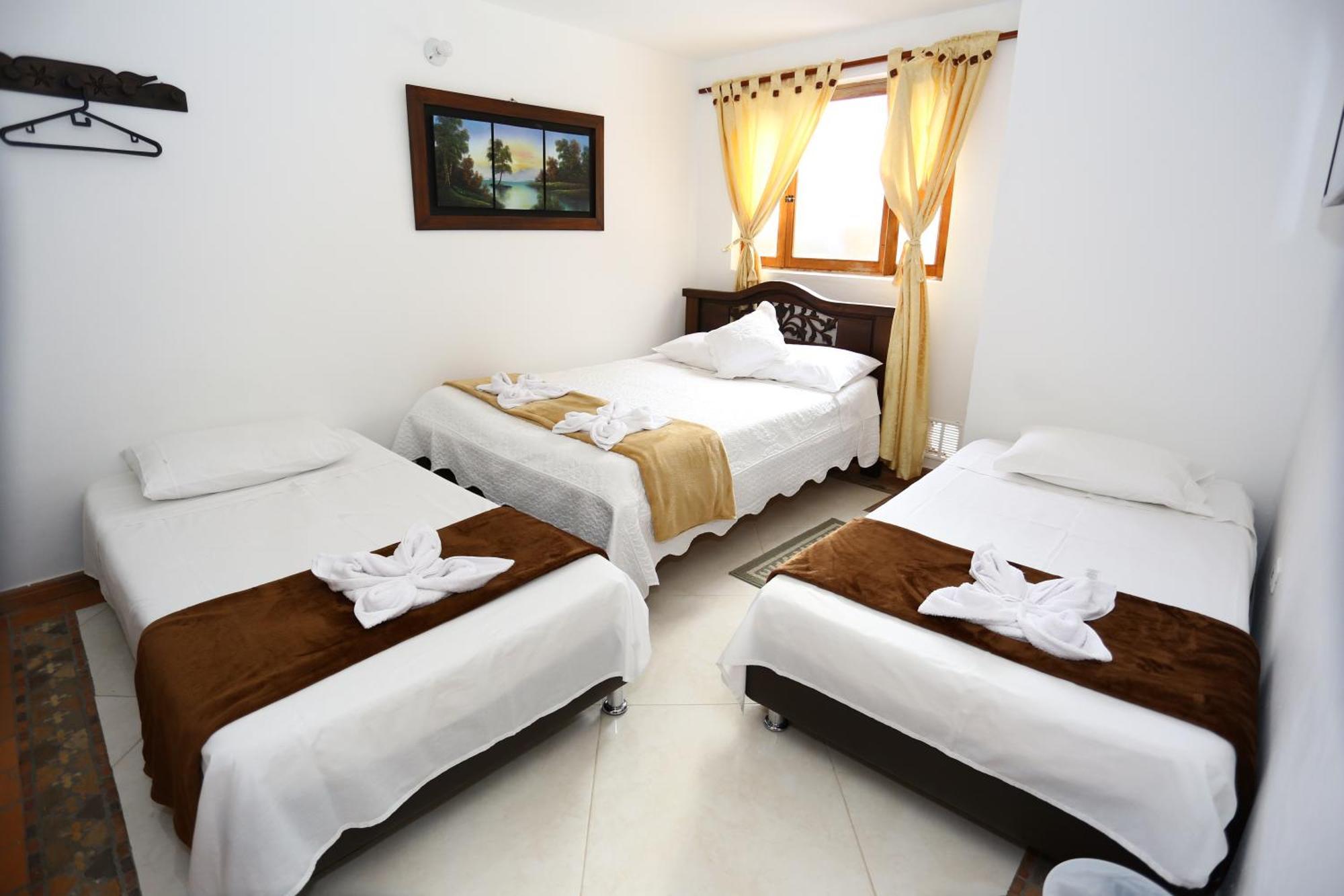 Casa Cantabria Hotel Вилья-де-Лейва Экстерьер фото